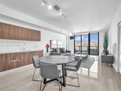 2960 NE 207th St Unit 1102