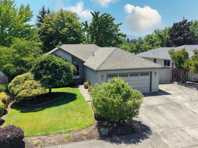 2736 Juanita Ave