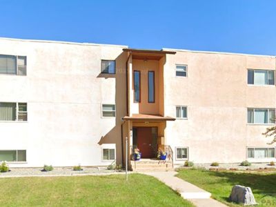 715 McClelland Ave APT 4