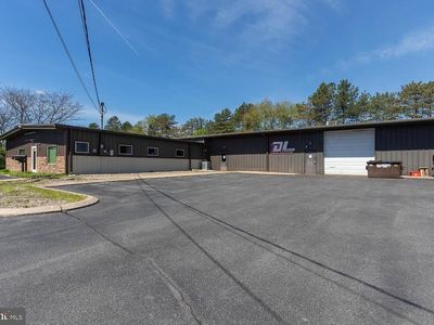 2440 Commercial Blvd