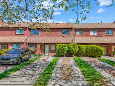 979 W Fingerboard Rd