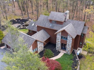 9 Wyndham Hill Dr