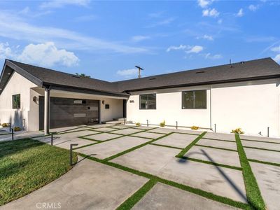 8848 Gerald Ave