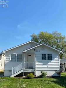 2304 River Ave