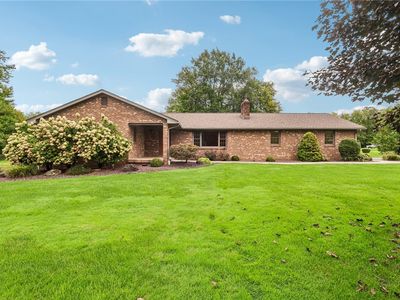 7 Valley View Dr