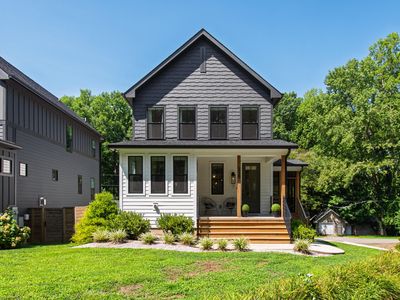 329 Grand Ave