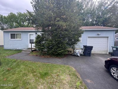 9 Mary Hadge Drive