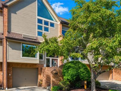 1427 Towne Square Dr