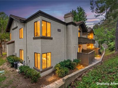22761 Lakeway Dr