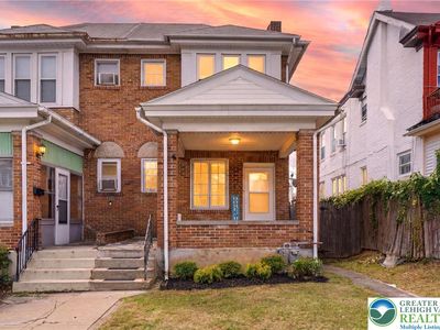 318 N 16th St