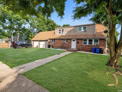 132A Columbia Street