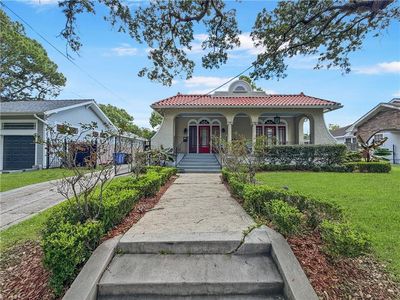 4649 Franklin Ave