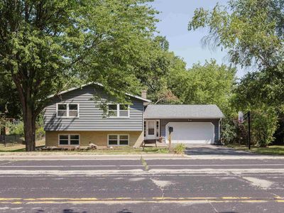 5654 Lacy Rd