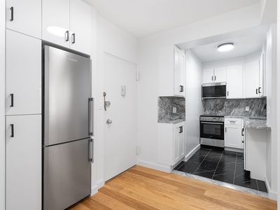 80 Park Ave APT 6F