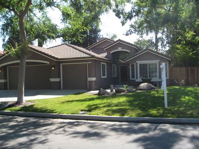 Property at 7374 N Vista Ave, Fresno, CA