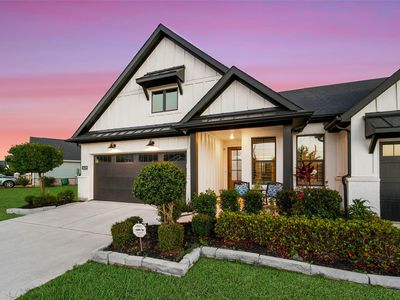 6439 Pomegranate Blossom Dr