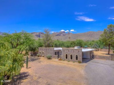 9439 E Walnut Tree Cir