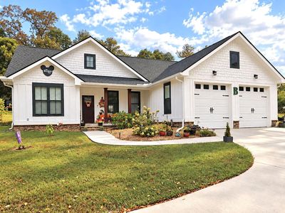 4709 Woodland Dr