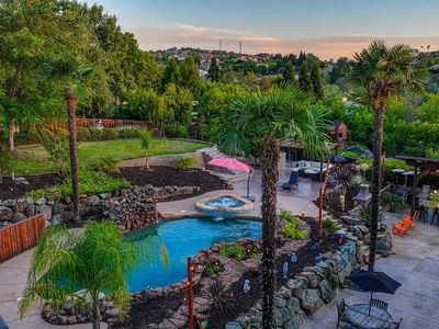 3500 Amer Way
