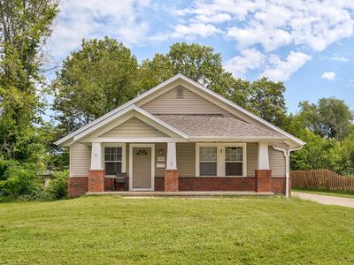 1935 W Atlantic Street