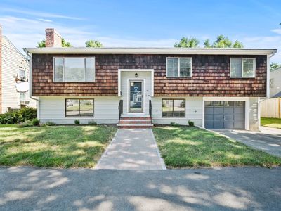 95 Standish Rd