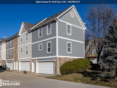 1105 Flagstone Ln