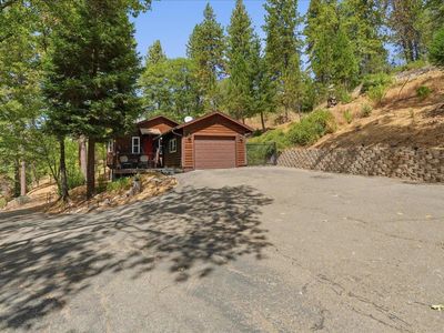 8841 Mosquito Rd