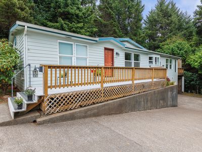 280 NE 69th Pl