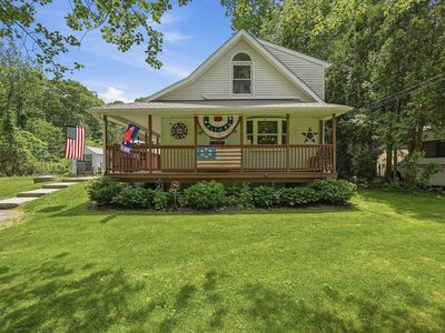 Property at 16 Kosta Ave, Rutland, MA