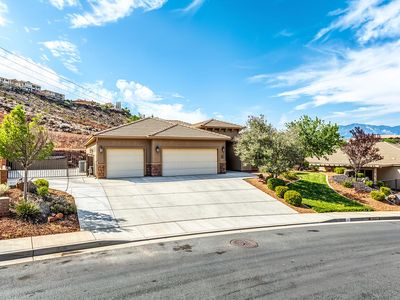 161 N Acantilado Dr