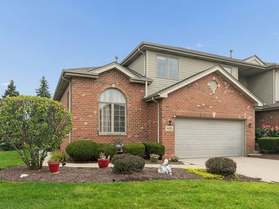 9430 Caledonia Dr