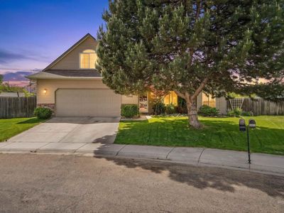 16845 Live Oak Pl