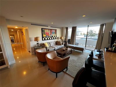 19707 Turnberry Way APT 4L