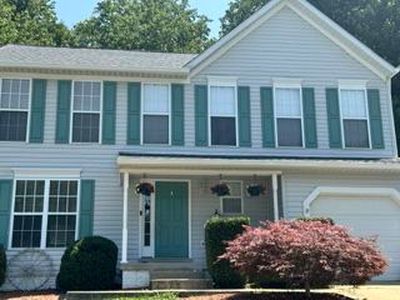 5244 Greenville Dr