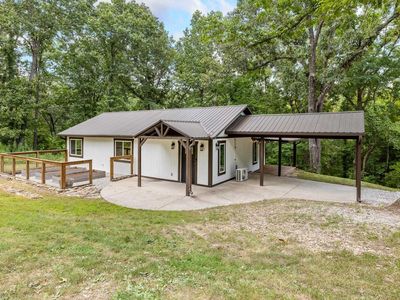 6570 Dogwood Dr