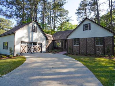 520 Julianne Dr