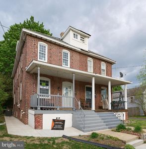 25 S Holly Ave