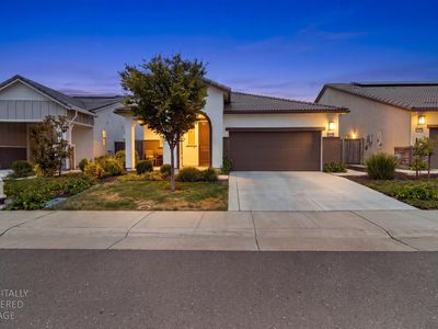 5250 Peace Lily Ln