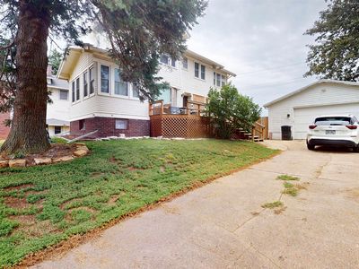 409 N Davis Ave