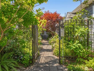 421 10th Avenue E #F