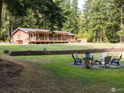 2558 Green Acres Lane