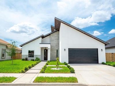 2914 Dhalia Dr