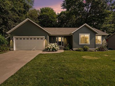 944 Oak Brook Dr