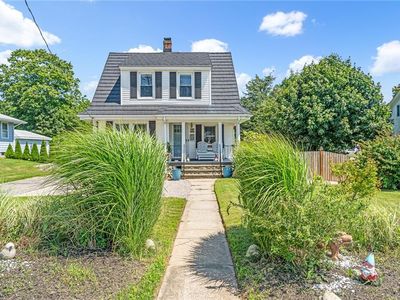 124 Beach St