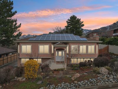 3391 E Brockbank Dr S