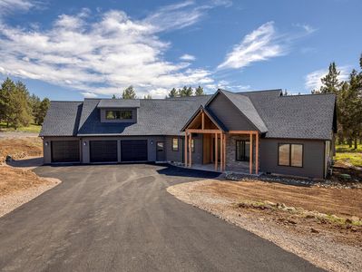 1168 Paper Birch Way