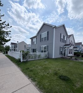 1572 Victoria Park Cir