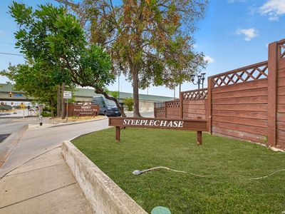 10527 PERRIN BEITEL RD #209A