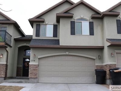 375 N 4 W APT 2
