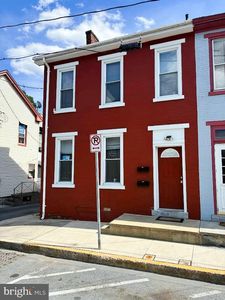 Property at 924 Water St, Lebanon, PA